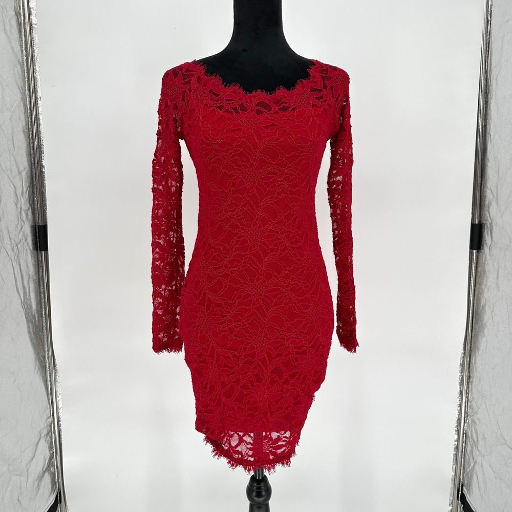 Jump Apparel Red Floral Lace Bodycon Short Dress Lined Bodice Long Sleeve Size S
